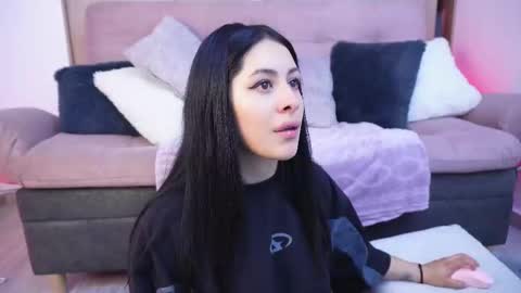 Sophiie online show from 17, 3, 2026