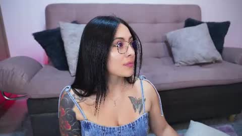 Snapshot of sophiiecums chatting on 11, 7, 2026 Sophiie online show from 11, 7, 2026