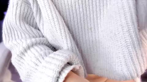 Sophiie Williams online show from 15, 2, 2025