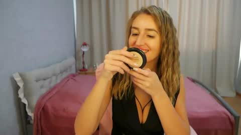 Sophi online show from 25, 7, 2026