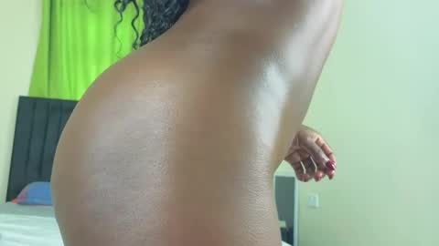sophisticated_seline online show from 5, 5, 2026