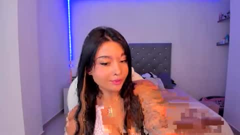 Snapshot of sophybunny69 chatting on 22, 12, 2025 Sophy Bunny online show from 22, 12, 2025