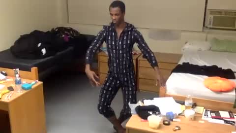 Snapshot of sosexy893943 chatting on 28, 10, 2025 Daniel online show from 28, 10, 2025