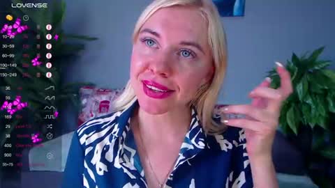 Snapshot of soul_liza chatting on 25, 7, 2026 Lisa online show from 25, 7, 2026