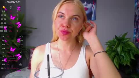 Snapshot of soul_liza chatting on 3, 8, 2026 Lisa online show from 3, 8, 2026