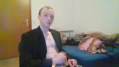 Snapshot of soumi854640 chatting on 1, 1, 2025 soumi854640 online show from 1, 1, 2025