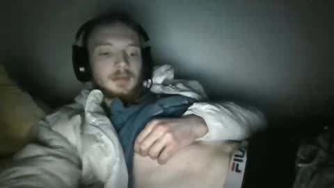 Snapshot of soumi854640 chatting on 17, 12, 2025 soumi854640 online show from 17, 12, 2025