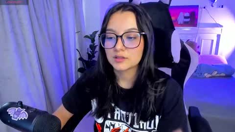 Lili online show from 11, 9, 2025