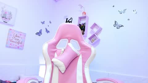 Snapshot of soy_alice chatting on 10, 9, 2025 Alicia PVT OPEN online show from 10, 9, 2025
