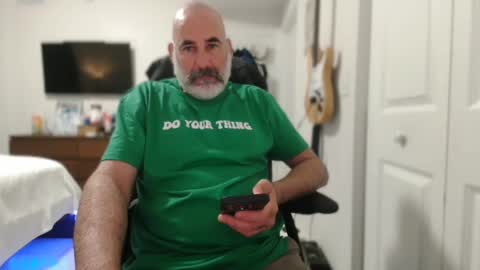 Snapshot of soyelpoti79 chatting on 30, 12, 2024 WhiteWolfFL online show from 30, 12, 2024