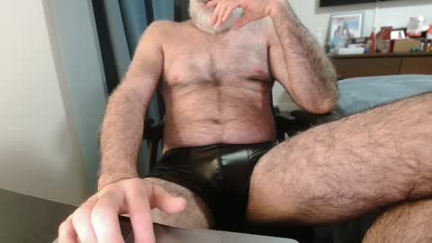 Snapshot of soyelpoti79 chatting on 2, 3, 2025 WhiteWolfFL online show from 2, 3, 2025