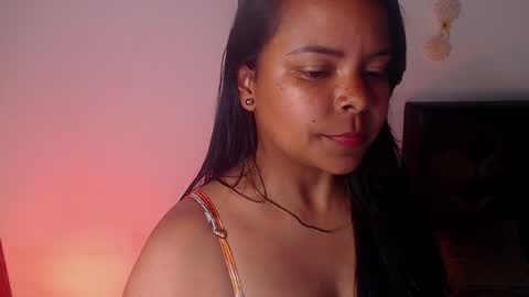 Paula  add me on snap online show from 24, 12, 2024