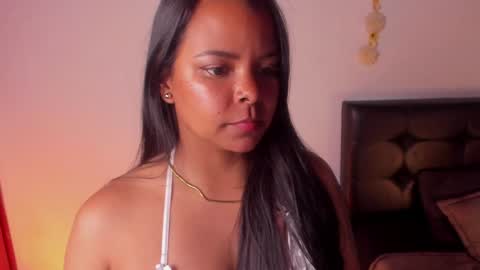 Paula  add me on snap online show from 30, 12, 2024