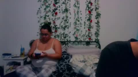 spanishcouple4255 online show from 23, 10, 2025