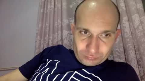 Snaiky online show from 2, 2, 2025