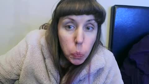 Tip 1 token  Follow me on instagram  Sparkle pinuppp online show from 25, 1, 2025