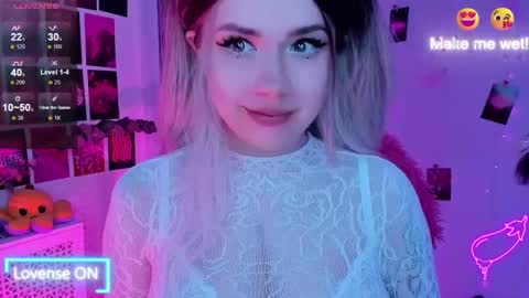 Snapshot of sparklemona chatting on 20, 2, 2025  SparkleMona  online show from 20, 2, 2025