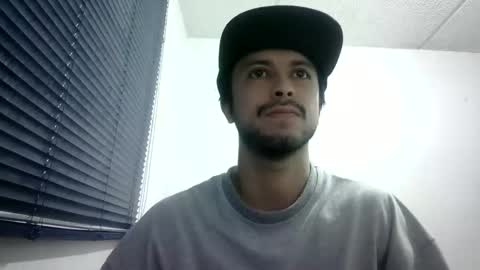 Snapshot of sperm_donor94 chatting on 7, 10, 2025 sperm_donor94 online show from 7, 10, 2025