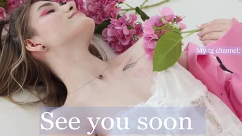 Snapshot of spicejessy chatting on 25, 12, 2024 your sweet Jessy online show from 25, 12, 2024