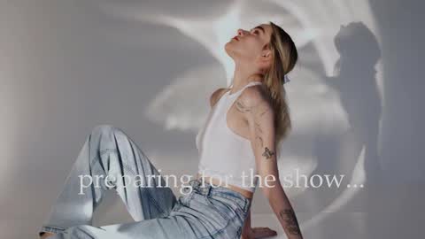 Snapshot of spicejessy chatting on 14, 12, 2025 your sweet Jessy online show from 14, 12, 2025