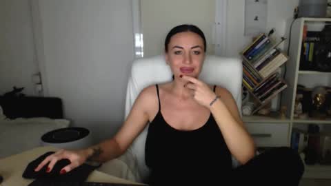Carla online show from 22, 10, 2025