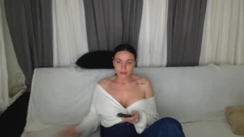 Carla online show from 12, 2, 2026