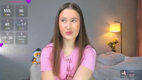 Snapshot of spiceofalex chatting on 23, 11, 2025 Elva online show from 23, 11, 2025