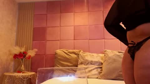 spicycarlaxx online show from 24, 3, 2026
