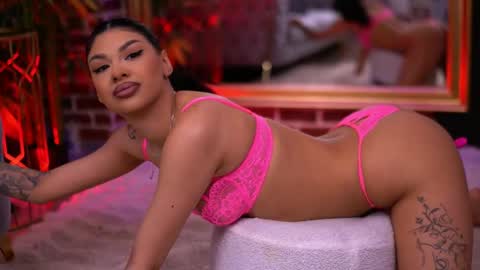 spicyleyla online show from 22, 4, 2026