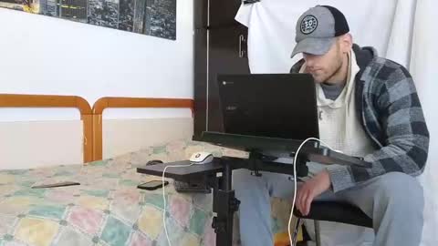 Marco. When Im offline you can view premium content in bio online show from 17, 2, 2025