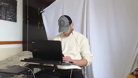 Marco. When Im offline you can view premium content in bio online show from 24, 2, 2025