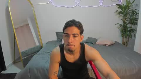 Snapshot of spider_master77 chatting on 5, 12, 2025 spider master online show from 5, 12, 2025