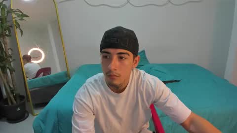 Snapshot of spider_master77 chatting on 10, 1, 2026 spider master online show from 10, 1, 2026