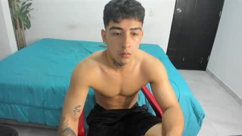 Snapshot of spider_master77 chatting on 10, 4, 2026 spider master online show from 10, 4, 2026