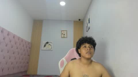 Snapshot of spiderdann_01 chatting on 12, 3, 2026 spiderdann_01 online show from 12, 3, 2026