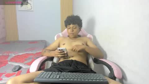 Snapshot of spiderdann_01 chatting on 16, 3, 2026 spiderdann_01 online show from 16, 3, 2026