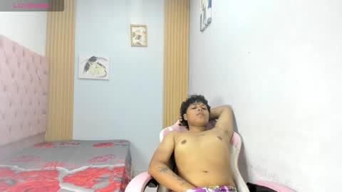 Snapshot of spiderdann_01 chatting on 17, 3, 2026 spiderdann_01 online show from 17, 3, 2026