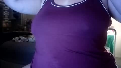 Snapshot of spinnerbitch chatting on 4, 6, 2026 Vanessa Spade online show from 4, 6, 2026