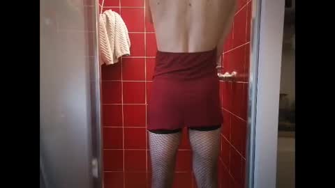 Snapshot of splafy chatting on 6, 1, 2026 ellie online show from 6, 1, 2026