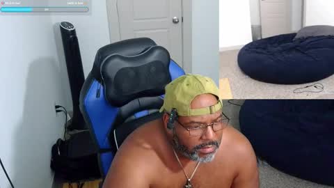 Snapshot of splenda_daddy_50 chatting on 23, 10, 2025 Blaque Jaystone online show from 23, 10, 2025