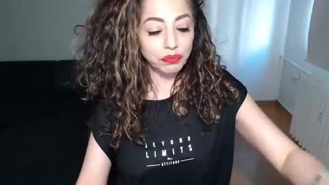 Doll online show from 6, 3, 2025