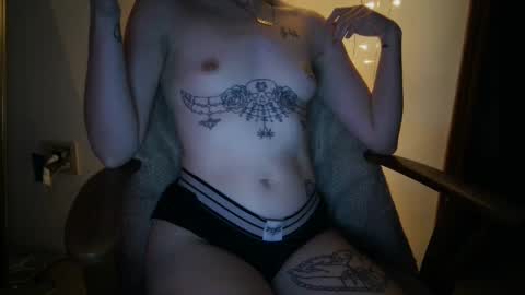 spookybarbiegirl online show from 10, 1, 2025