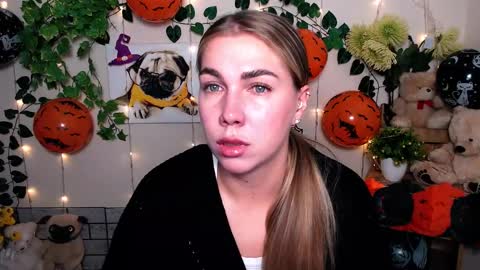 Karina online show from 27, 10, 2025