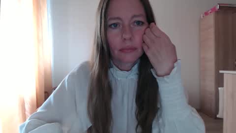 spring_time_ online show from 22, 4, 2026