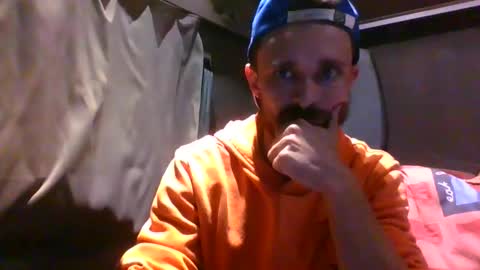 Snapshot of spyco82 chatting on 21, 10, 2025 spyco82 online show from 21, 10, 2025