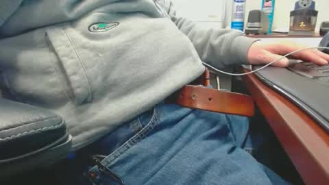 make me cum c2c talk to me online show from 9, 2, 2026