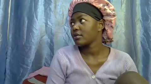 Snapshot of squirt_quueen chatting on 22, 2, 2026 squirt_quueen online show from 22, 2, 2026