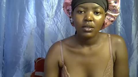 Snapshot of squirt_quueen chatting on 28, 2, 2026 squirt_quueen online show from 28, 2, 2026