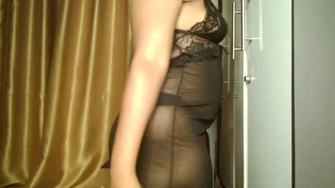 Snapshot of squirtcunt_xola chatting on 18, 7, 2026 melanie online show from 18, 7, 2026