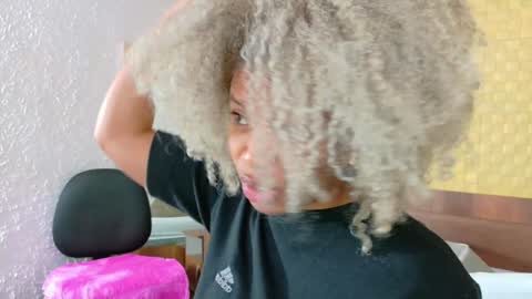 Snapshot of squirter_girl69 chatting on 22, 12, 2024 squirter_girl69 online show from 22, 12, 2024